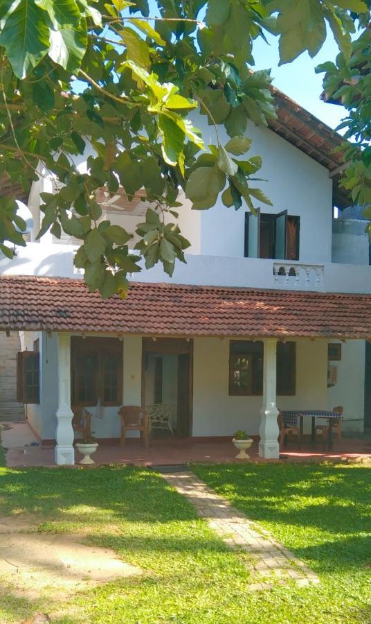 Talalla Bay Inn Beach Bangolow Esterno foto
